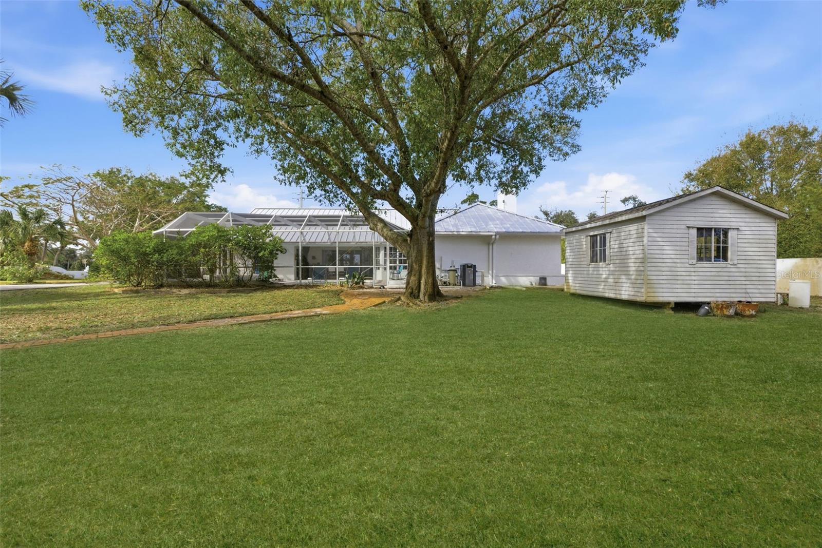 2321 MANASOTA BEACH RD, ENGLEWOOD, FL, 34223