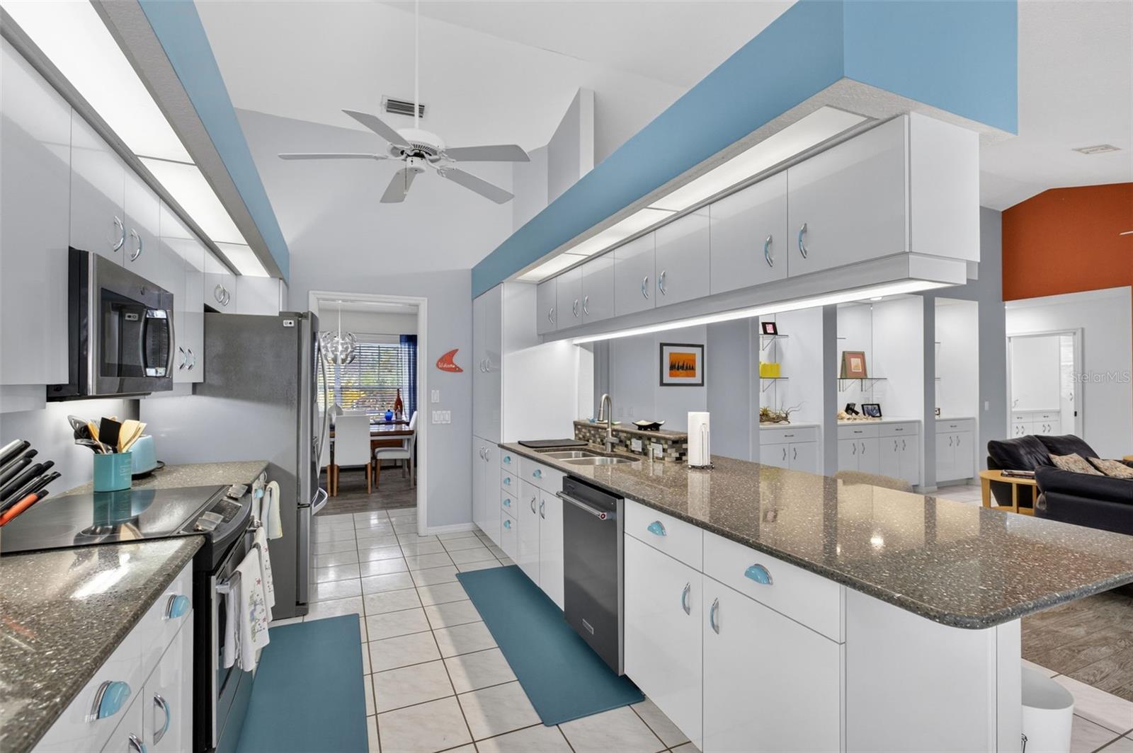 2321 MANASOTA BEACH RD, ENGLEWOOD, FL, 34223