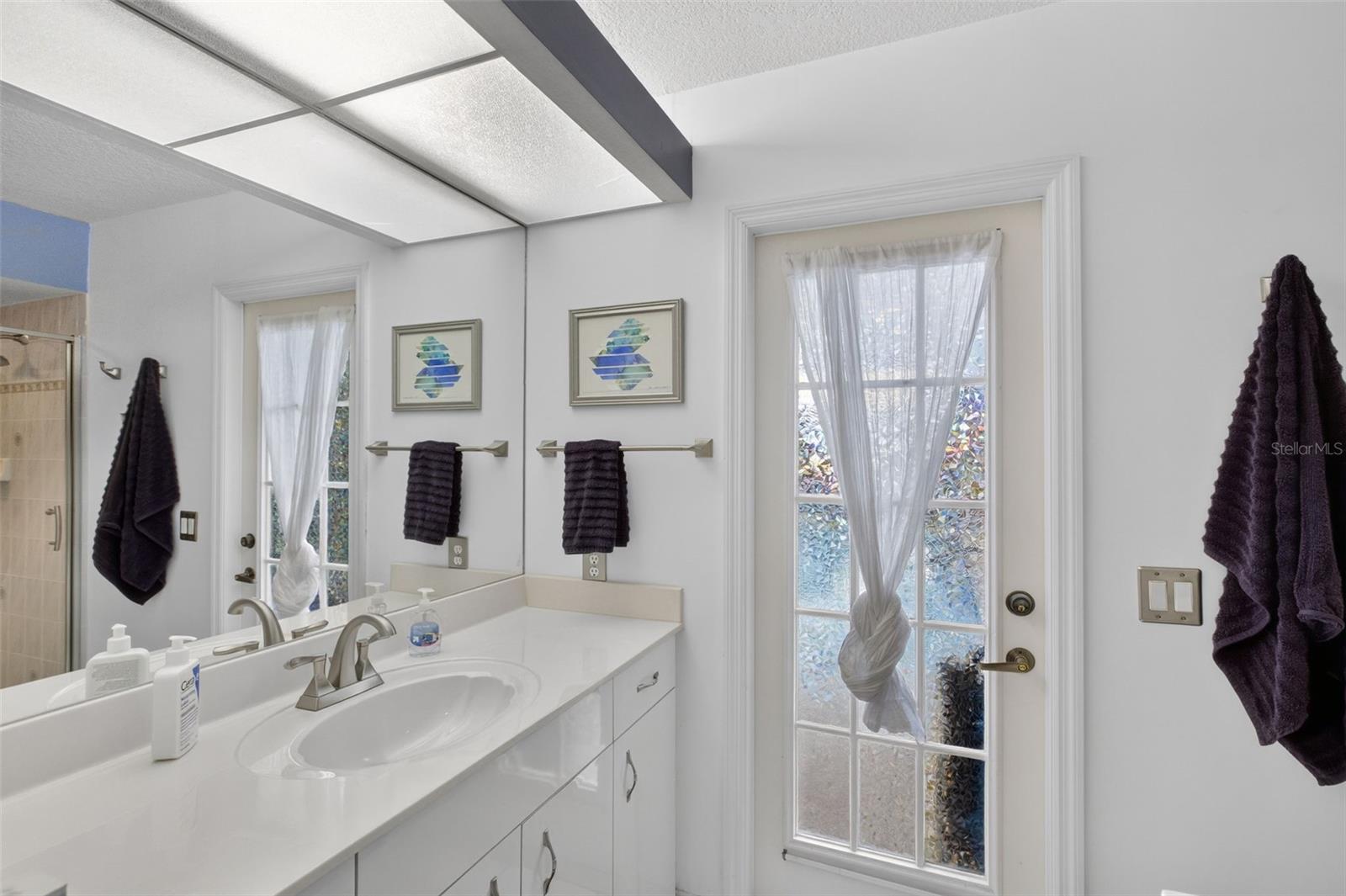 2321 MANASOTA BEACH RD, ENGLEWOOD, FL, 34223