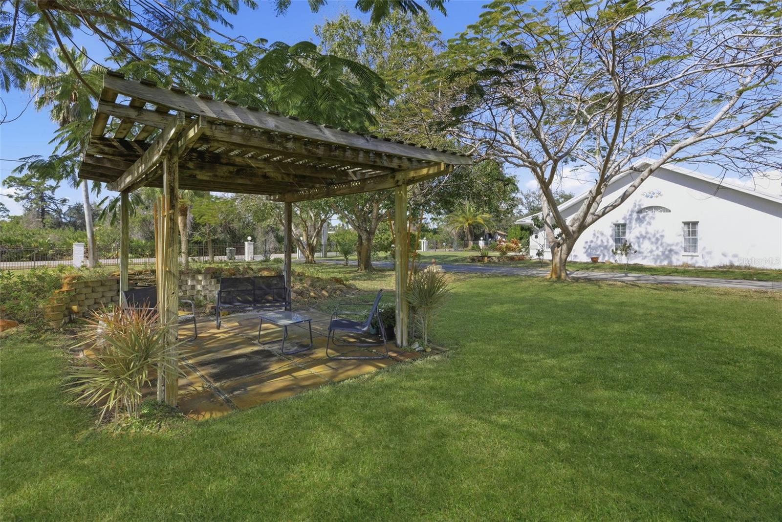 2321 MANASOTA BEACH RD, ENGLEWOOD, FL, 34223