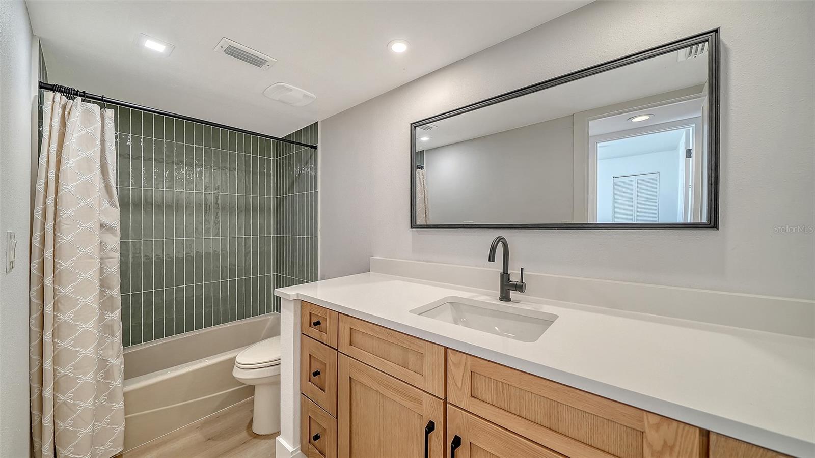 5039 KESTRAL PARK #67, SARASOTA, FL, 34231