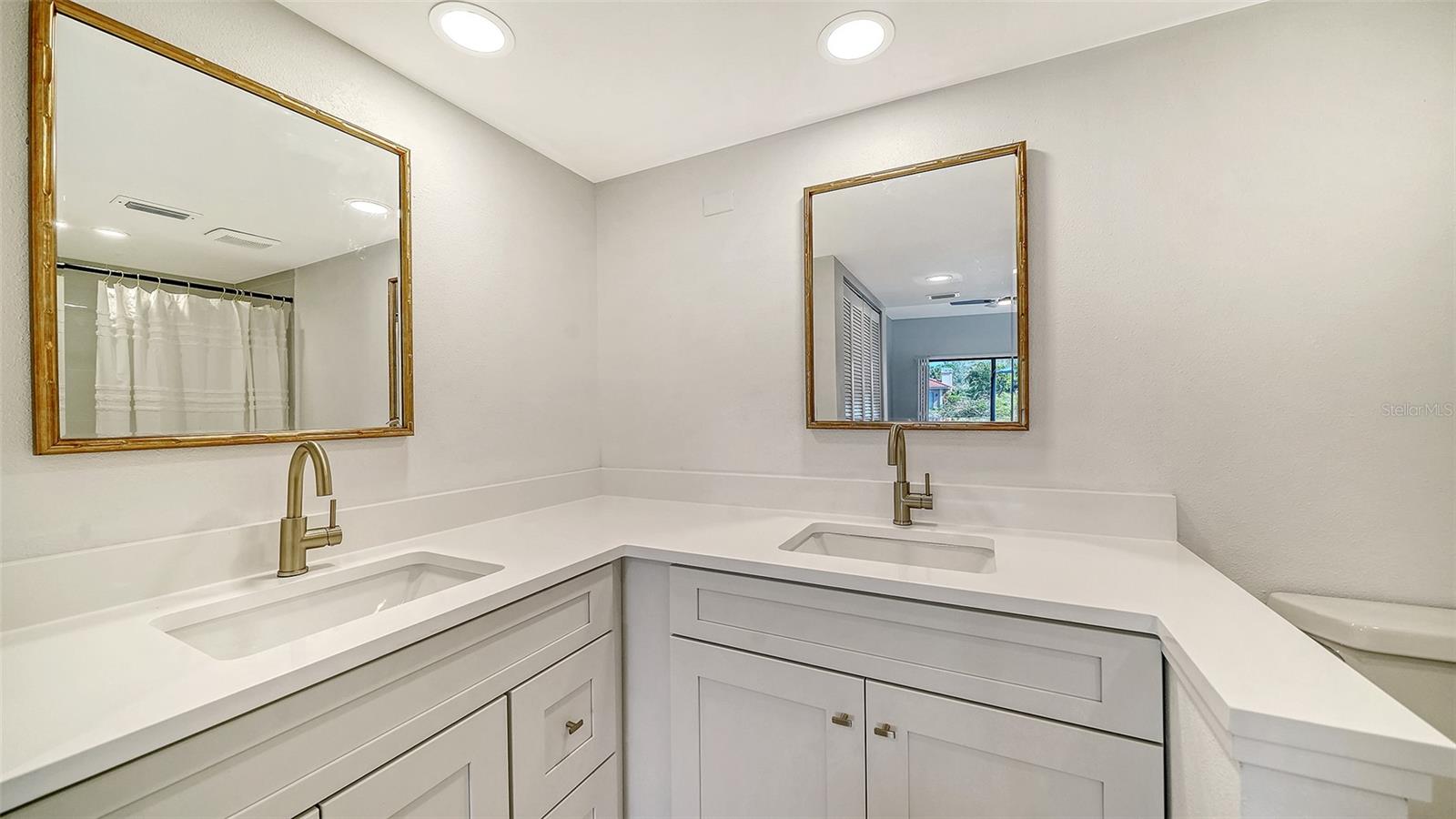 5039 KESTRAL PARK #67, SARASOTA, FL, 34231