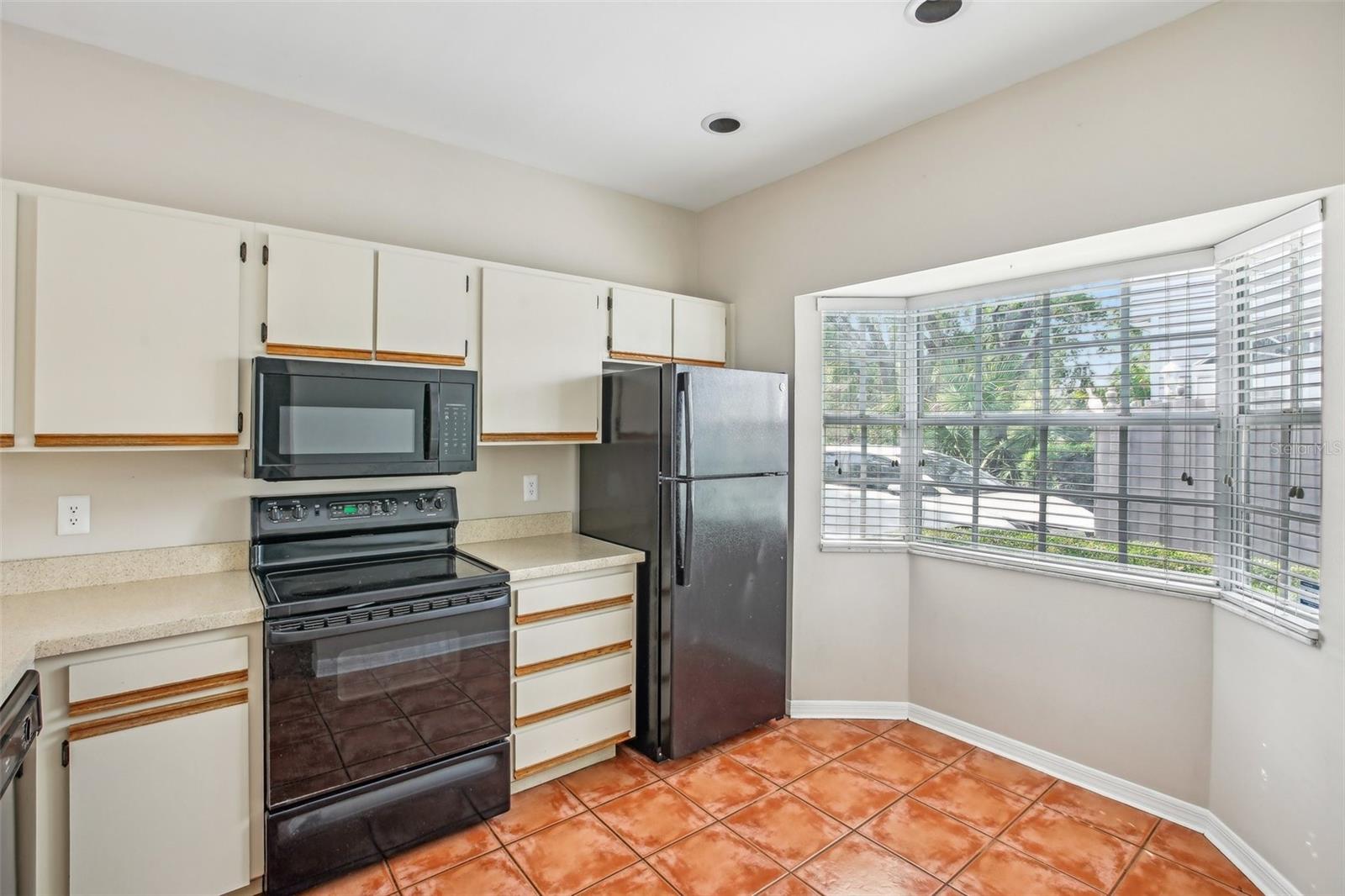 8101 INTERBAY BLVD #A, TAMPA, FL, 33616