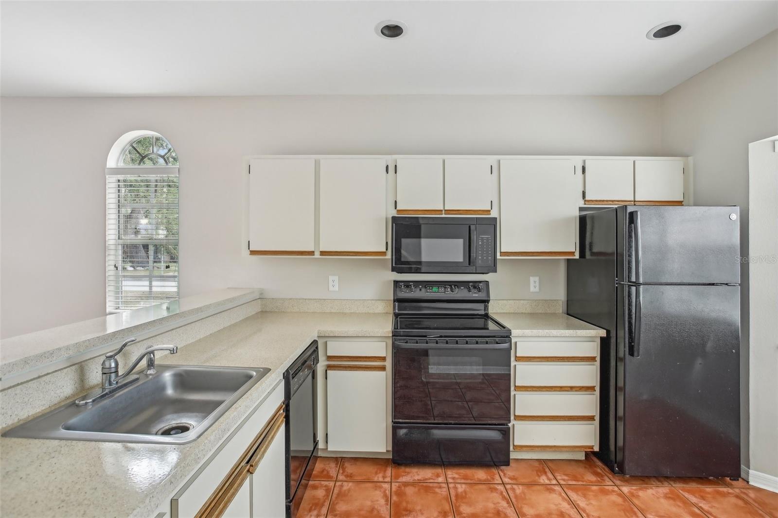 8101 INTERBAY BLVD #A, TAMPA, FL, 33616