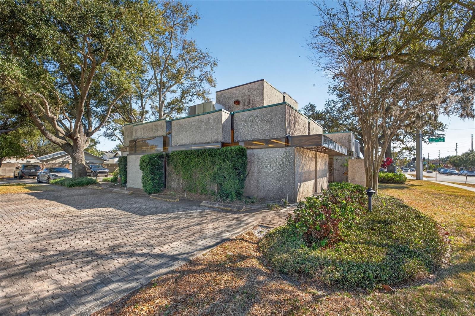 4855 1ST AVE N, ST PETERSBURG, FL, 33713