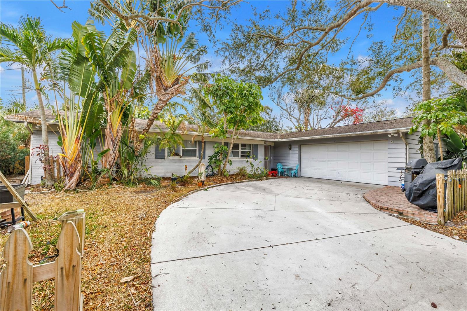 1297 EDEN ISLE BLVD NE, ST PETERSBURG, FL, 33702