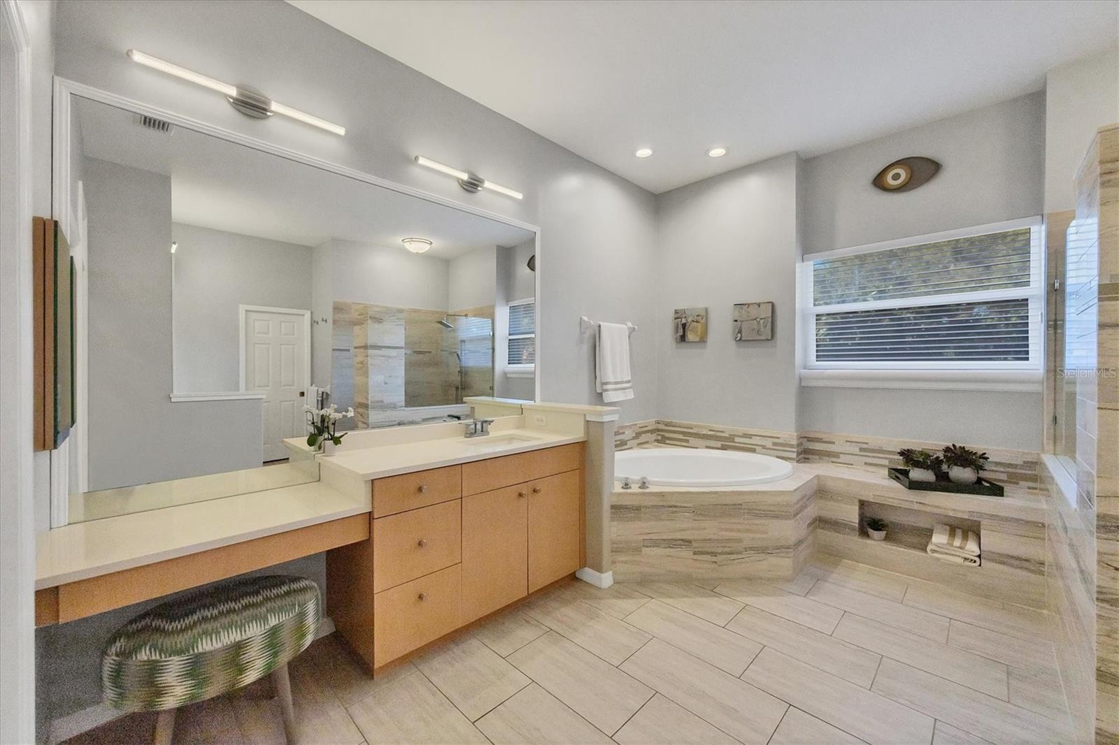 7933 WYNDHAM CT, UNIVERSITY PARK, FL, 34201