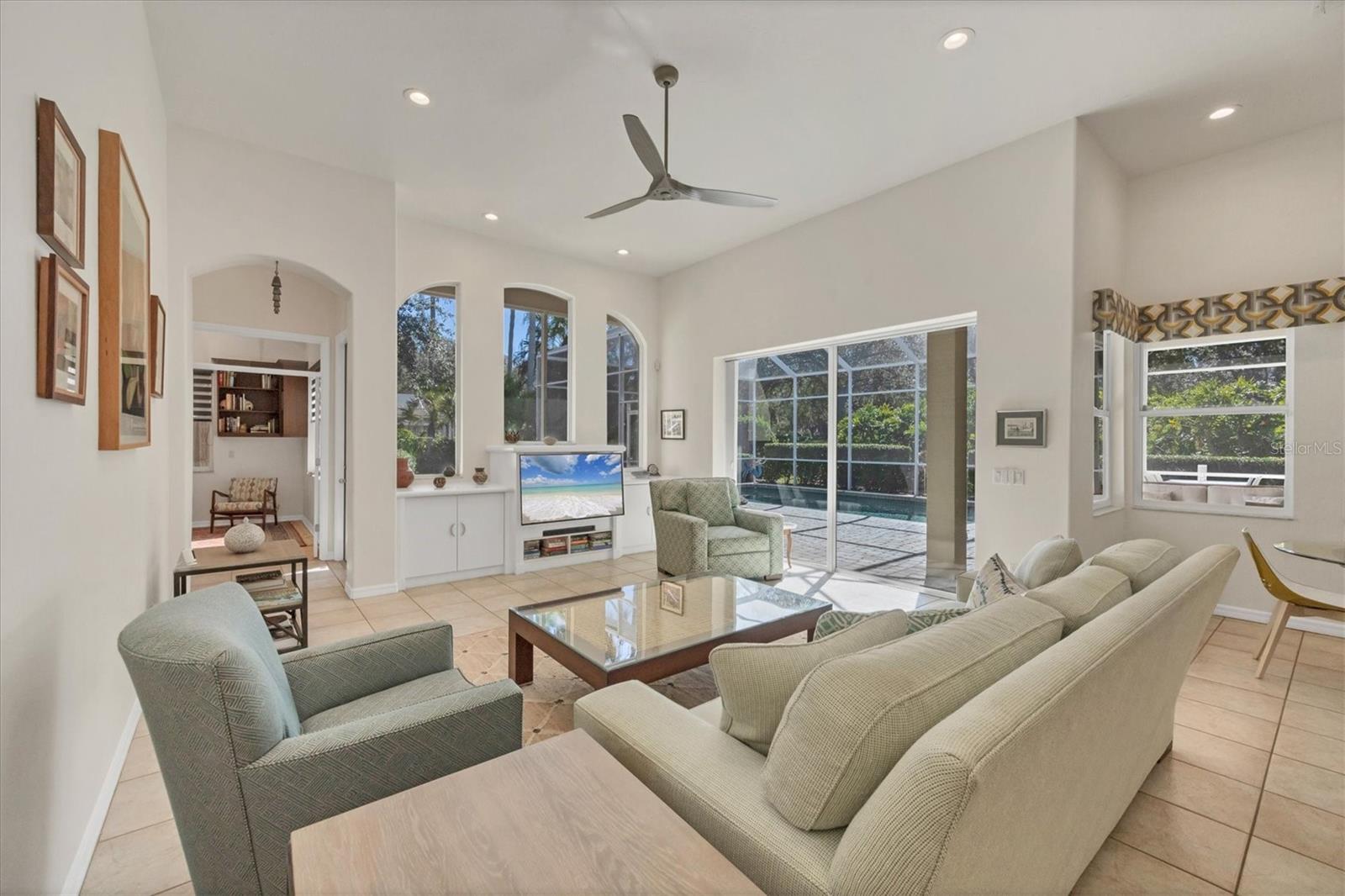 7933 WYNDHAM CT, UNIVERSITY PARK, FL, 34201