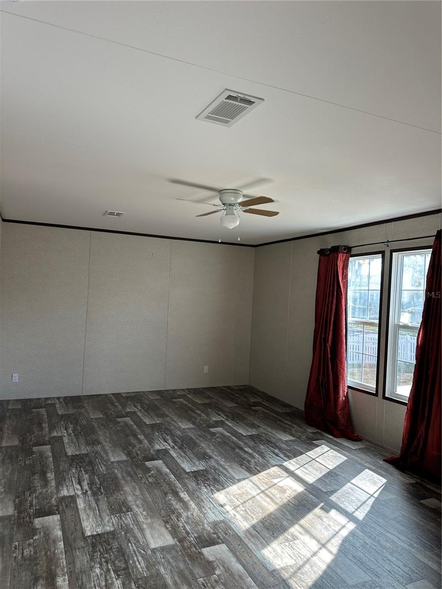 618 1ST ST, POLK CITY, FL, 33868