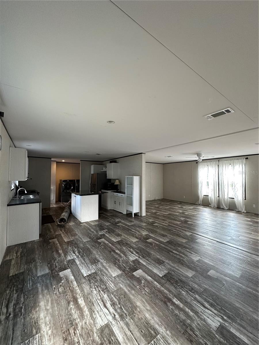 618 1ST ST, POLK CITY, FL, 33868