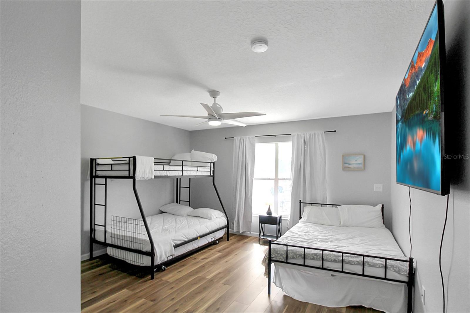 5111 13TH AVENUE DR W, BRADENTON, FL, 34209