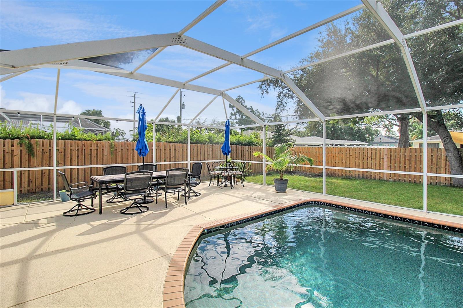 5111 13TH AVENUE DR W, BRADENTON, FL, 34209