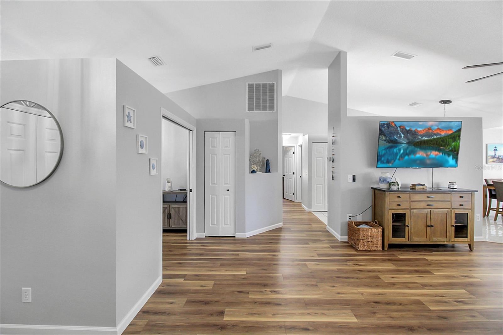 5111 13TH AVENUE DR W, BRADENTON, FL, 34209