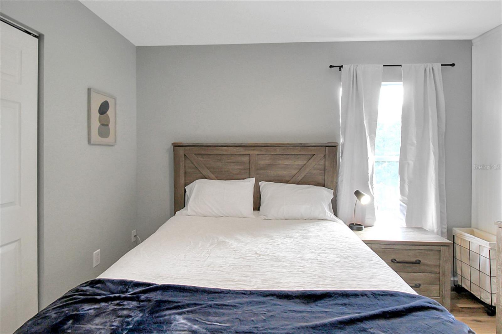 5111 13TH AVENUE DR W, BRADENTON, FL, 34209