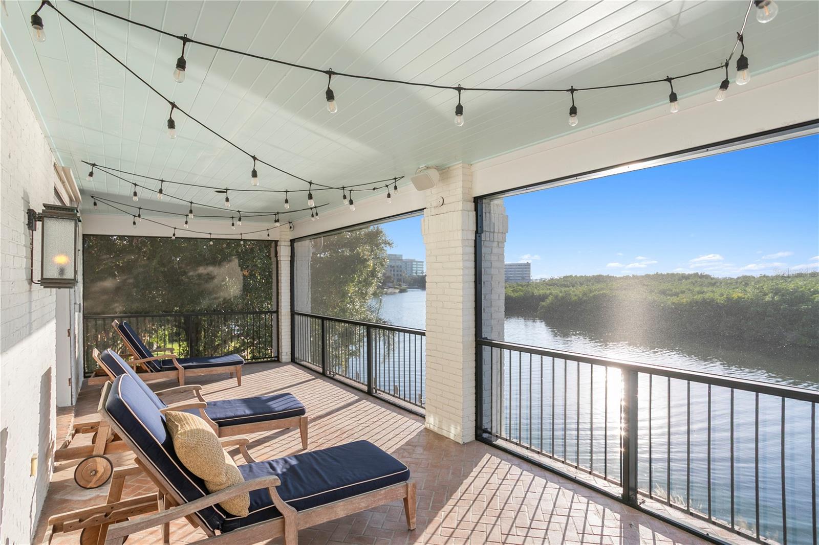 7313 PELICAN ISLAND DR, TAMPA, FL, 33634