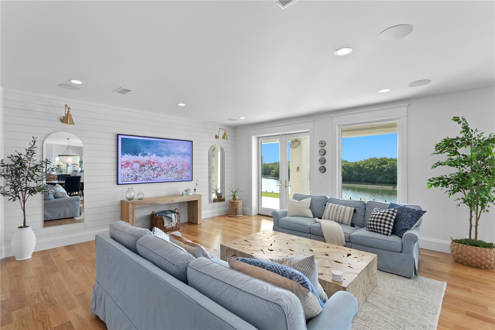 7313 PELICAN ISLAND DR, TAMPA, FL, 33634