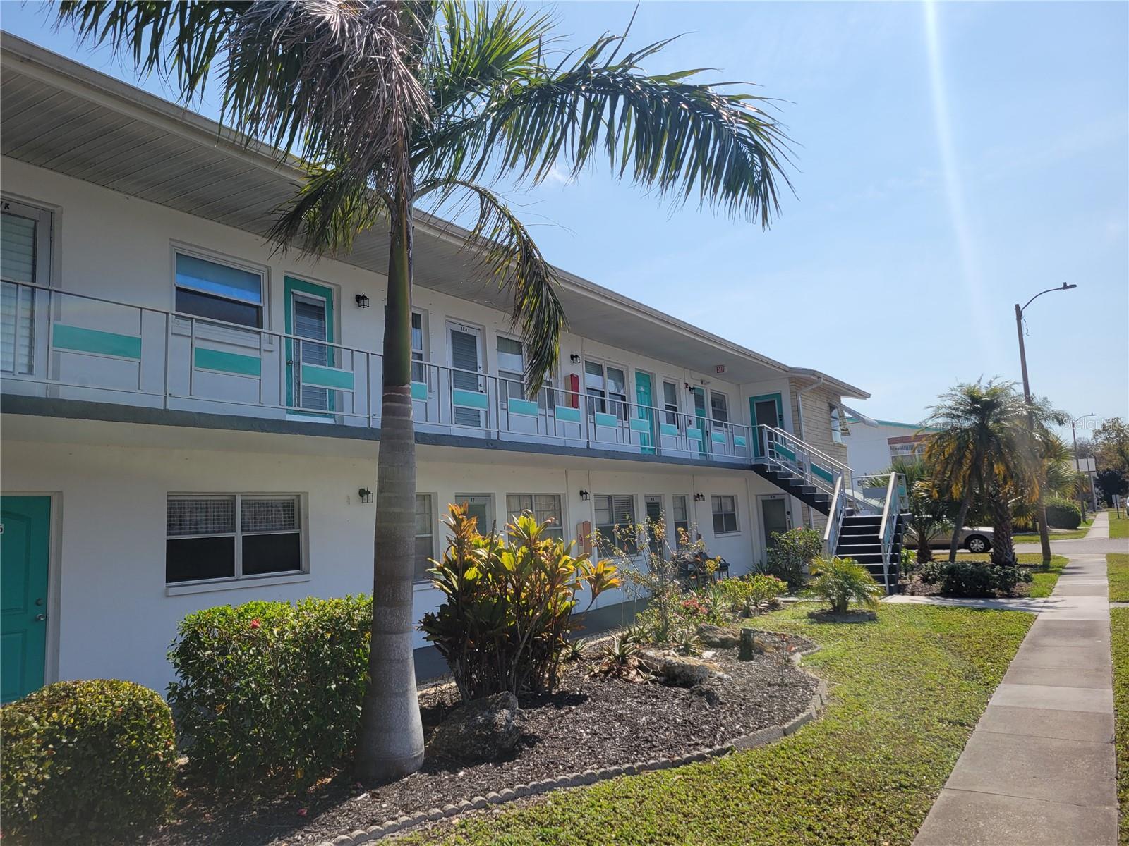 5945-21st-st-n-18-st-petersburg-fl-33714/hzid_bdad4470