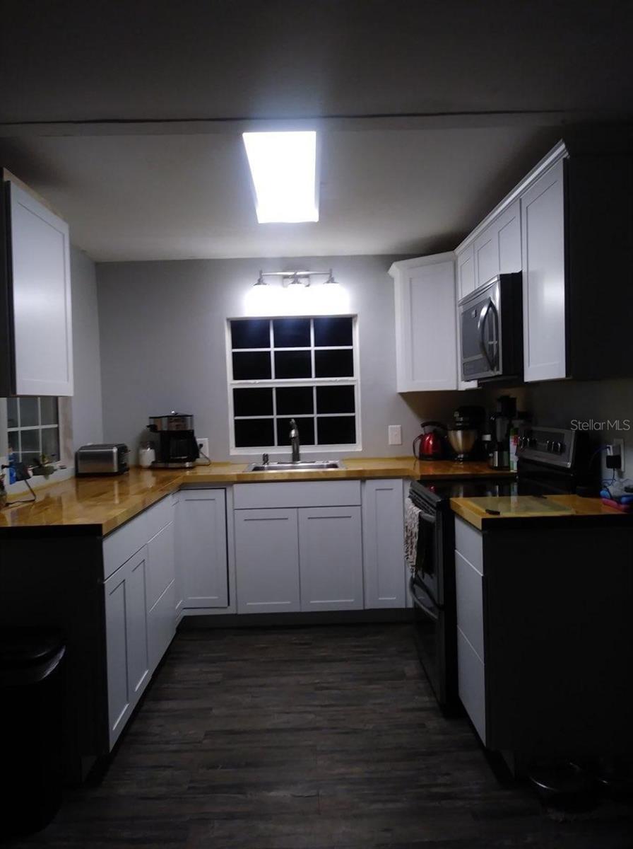 A4679915 Property Photo