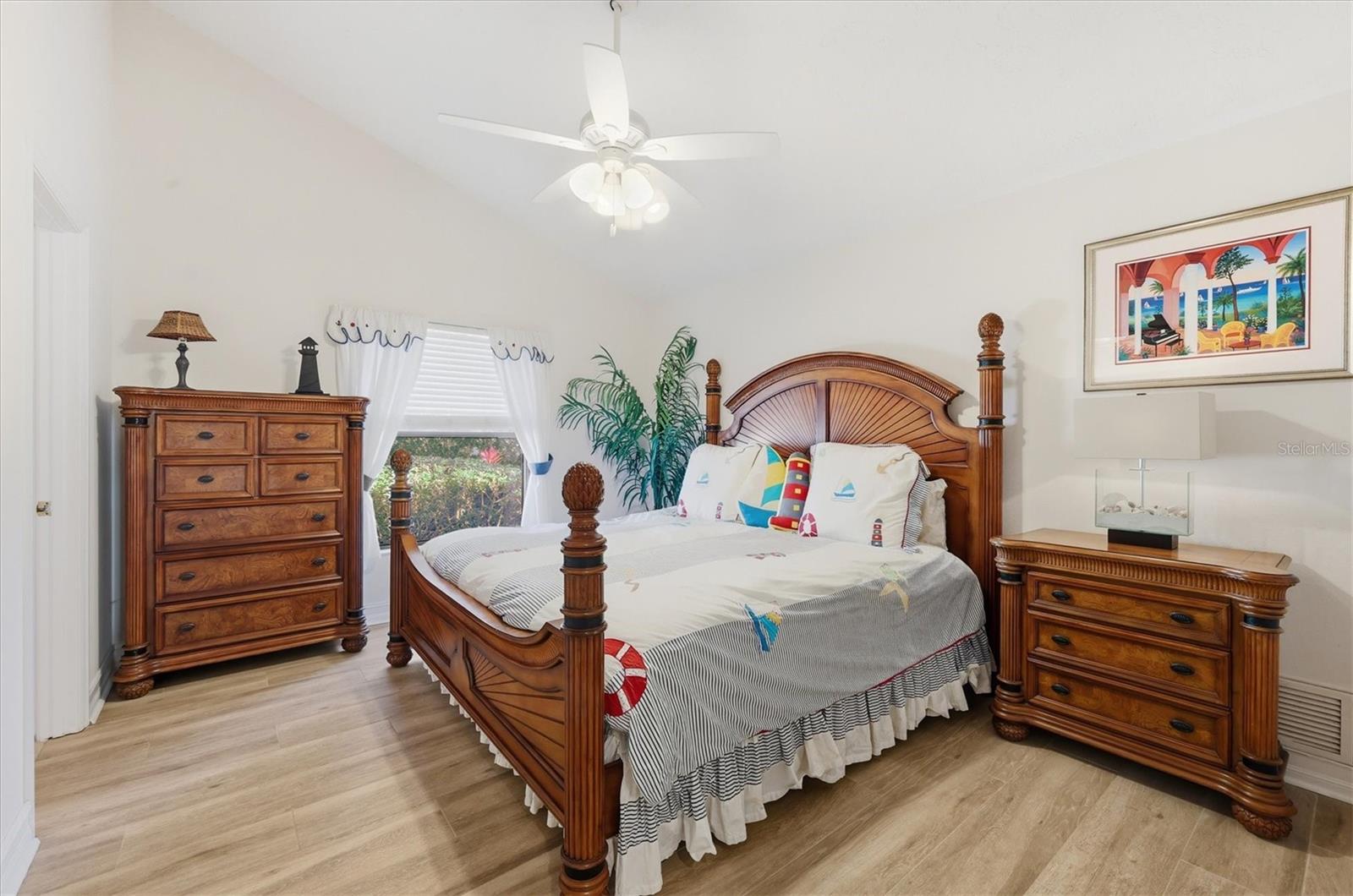 4221 ESCONDITO CIR, SARASOTA, FL, 34238