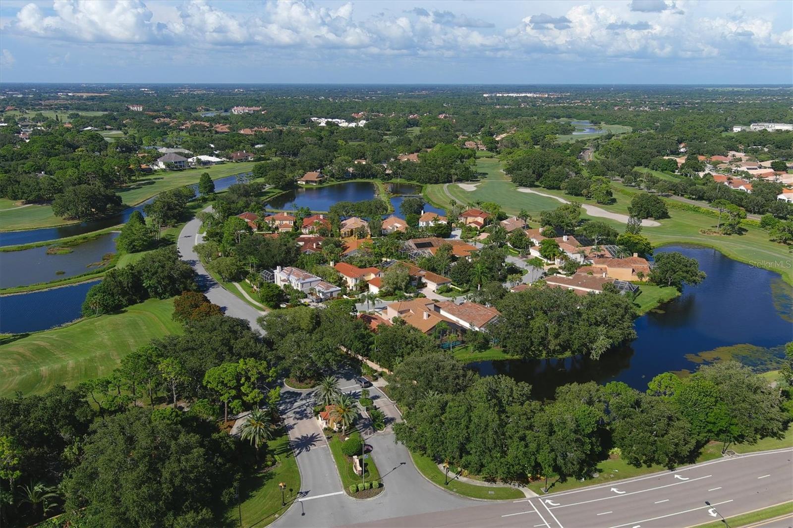 4221 ESCONDITO CIR, SARASOTA, FL, 34238