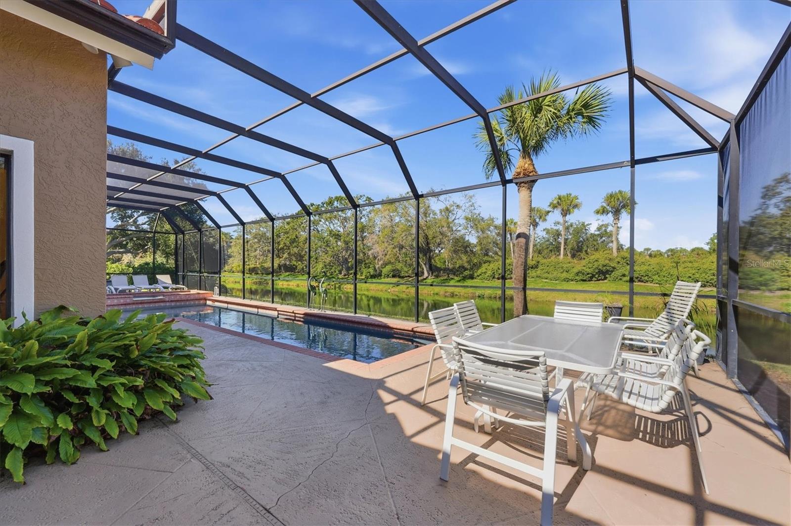 4221 ESCONDITO CIR, SARASOTA, FL, 34238