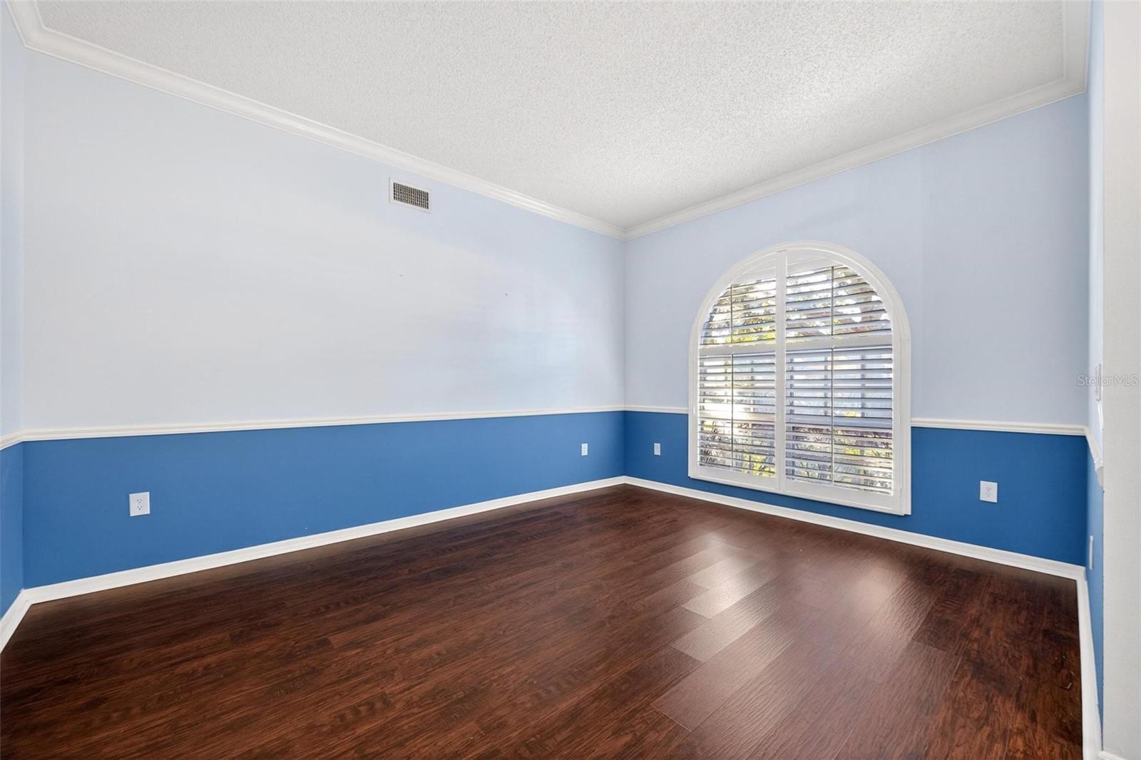 2132 TIPTREE CIR, ORLANDO, FL, 32837