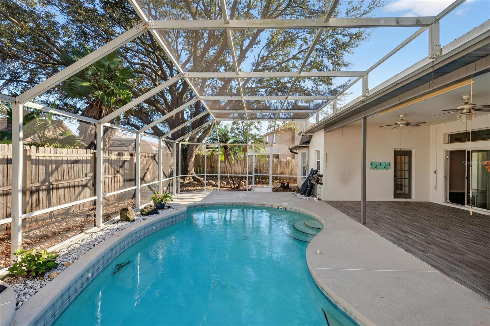 2132 TIPTREE CIR, ORLANDO, FL, 32837