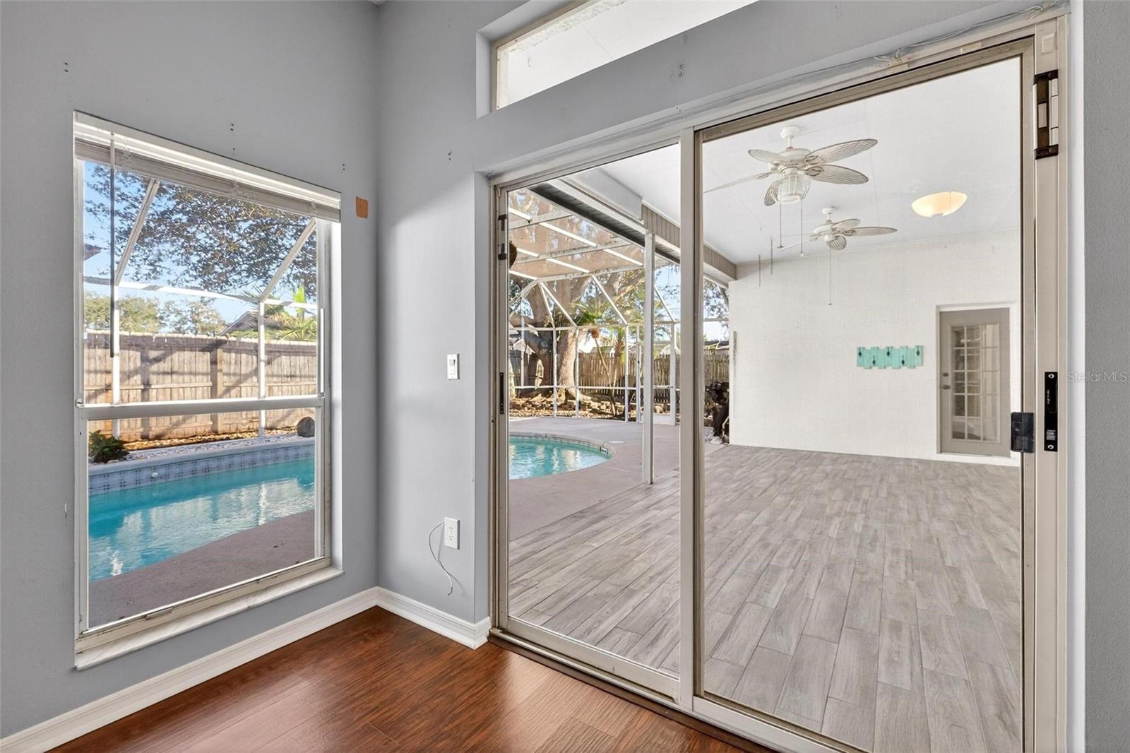 2132 TIPTREE CIR, ORLANDO, FL, 32837