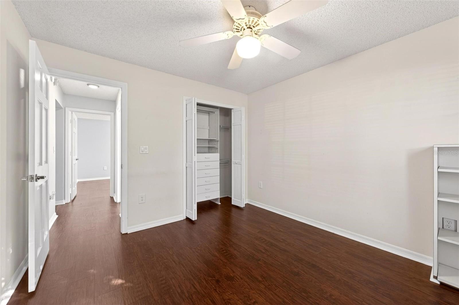 2132 TIPTREE CIR, ORLANDO, FL, 32837