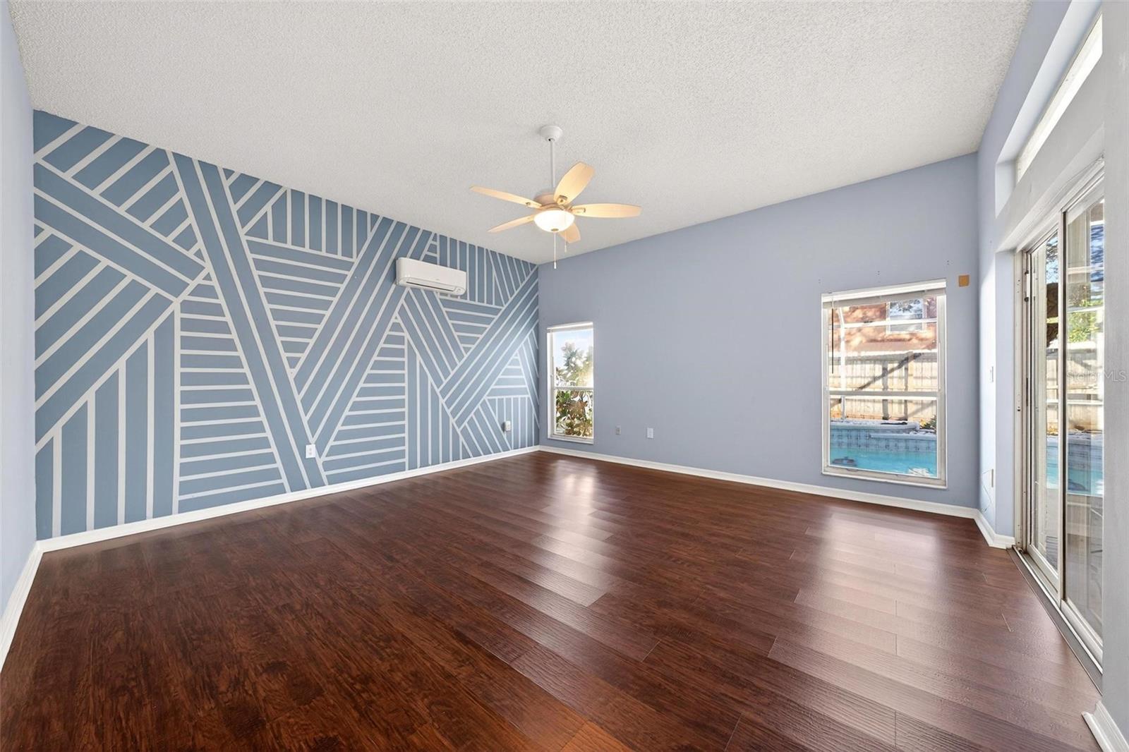 2132 TIPTREE CIR, ORLANDO, FL, 32837