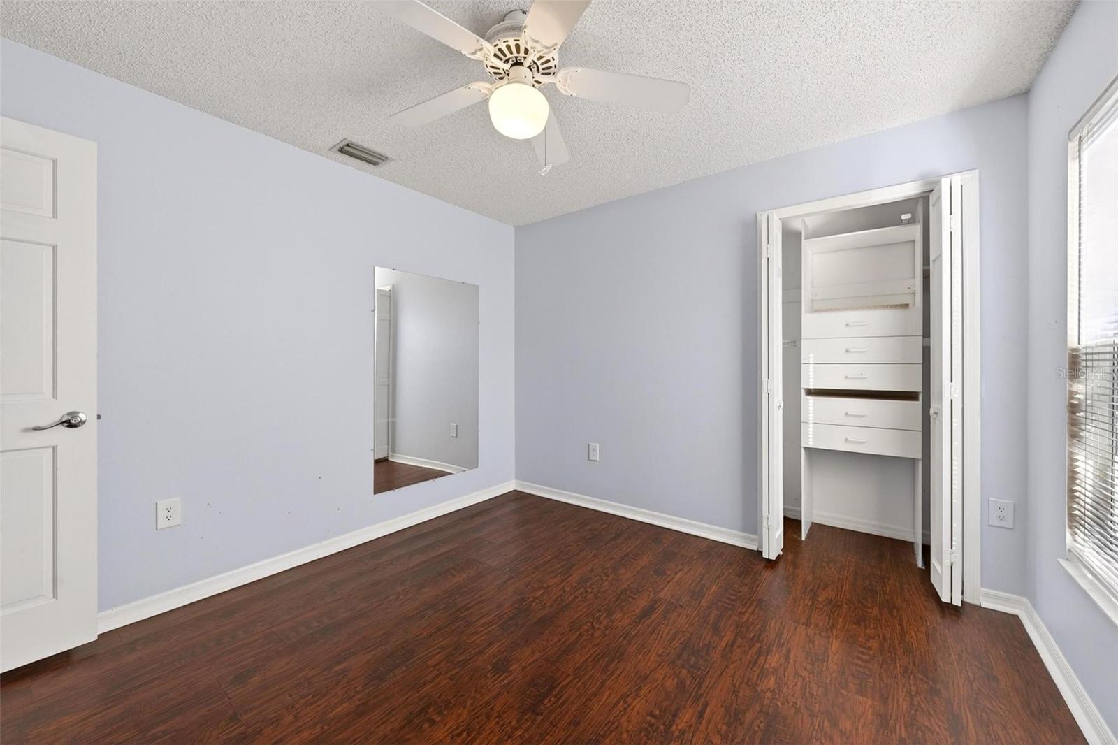 2132 TIPTREE CIR, ORLANDO, FL, 32837