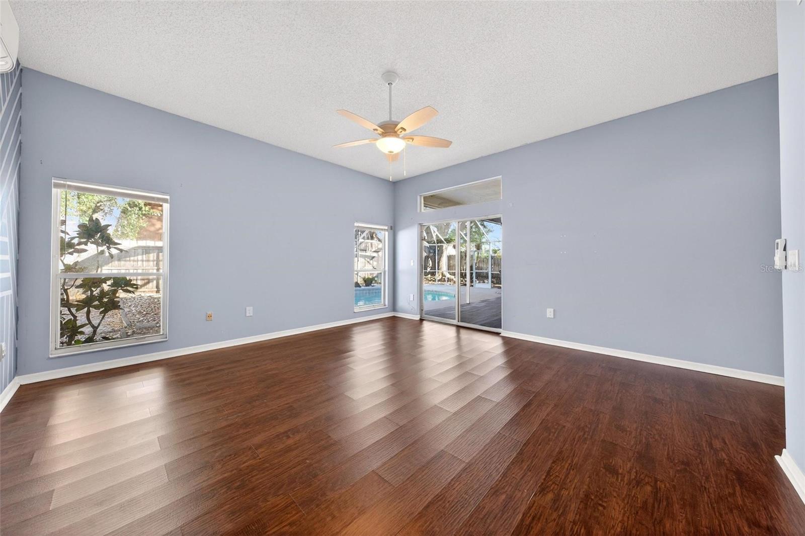 2132 TIPTREE CIR, ORLANDO, FL, 32837