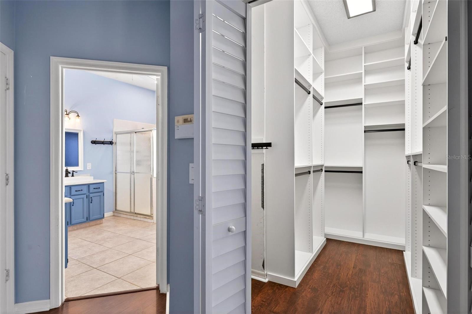 2132 TIPTREE CIR, ORLANDO, FL, 32837