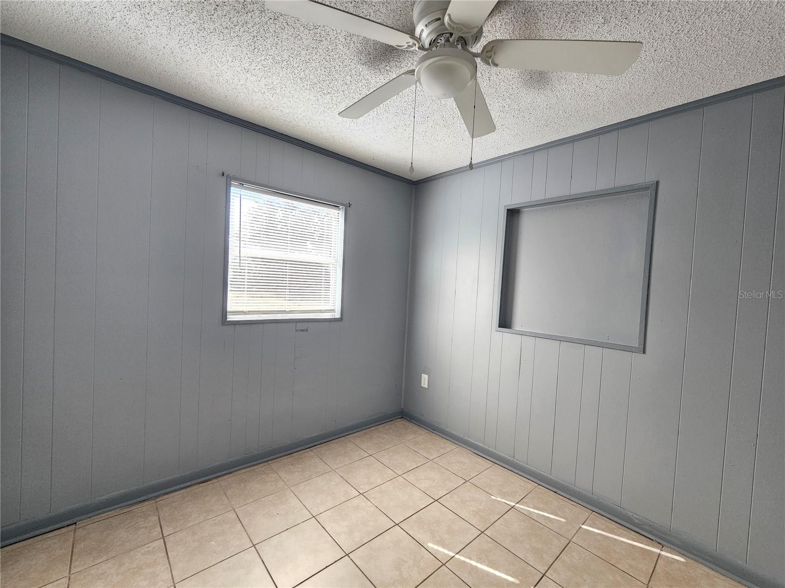 945 REYNOLDS RD, LAKELAND, FL, 33801