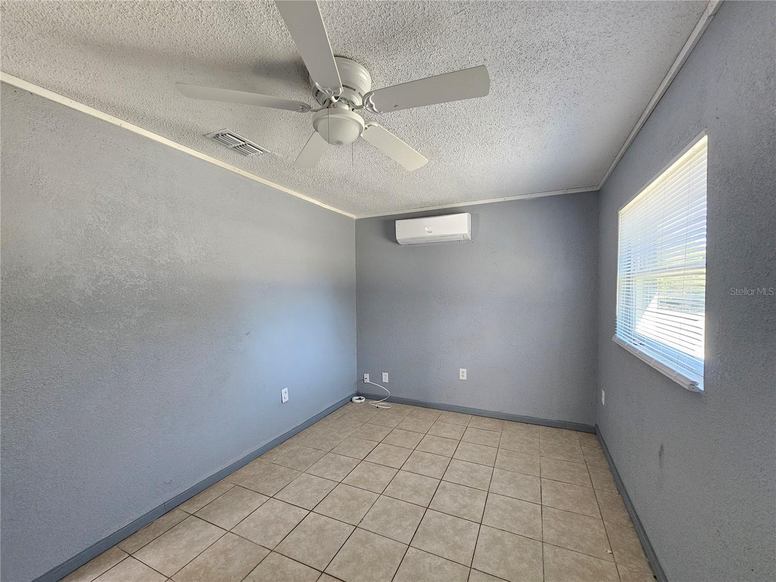 945 REYNOLDS RD, LAKELAND, FL, 33801