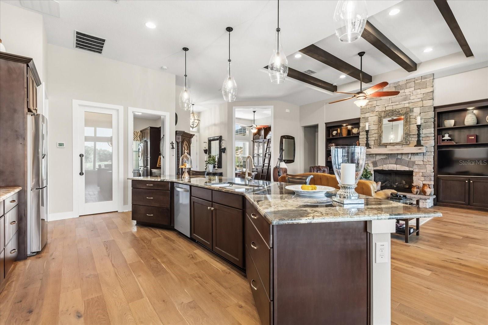 25920 ROUNDABOUT PT, SORRENTO, FL, 32776