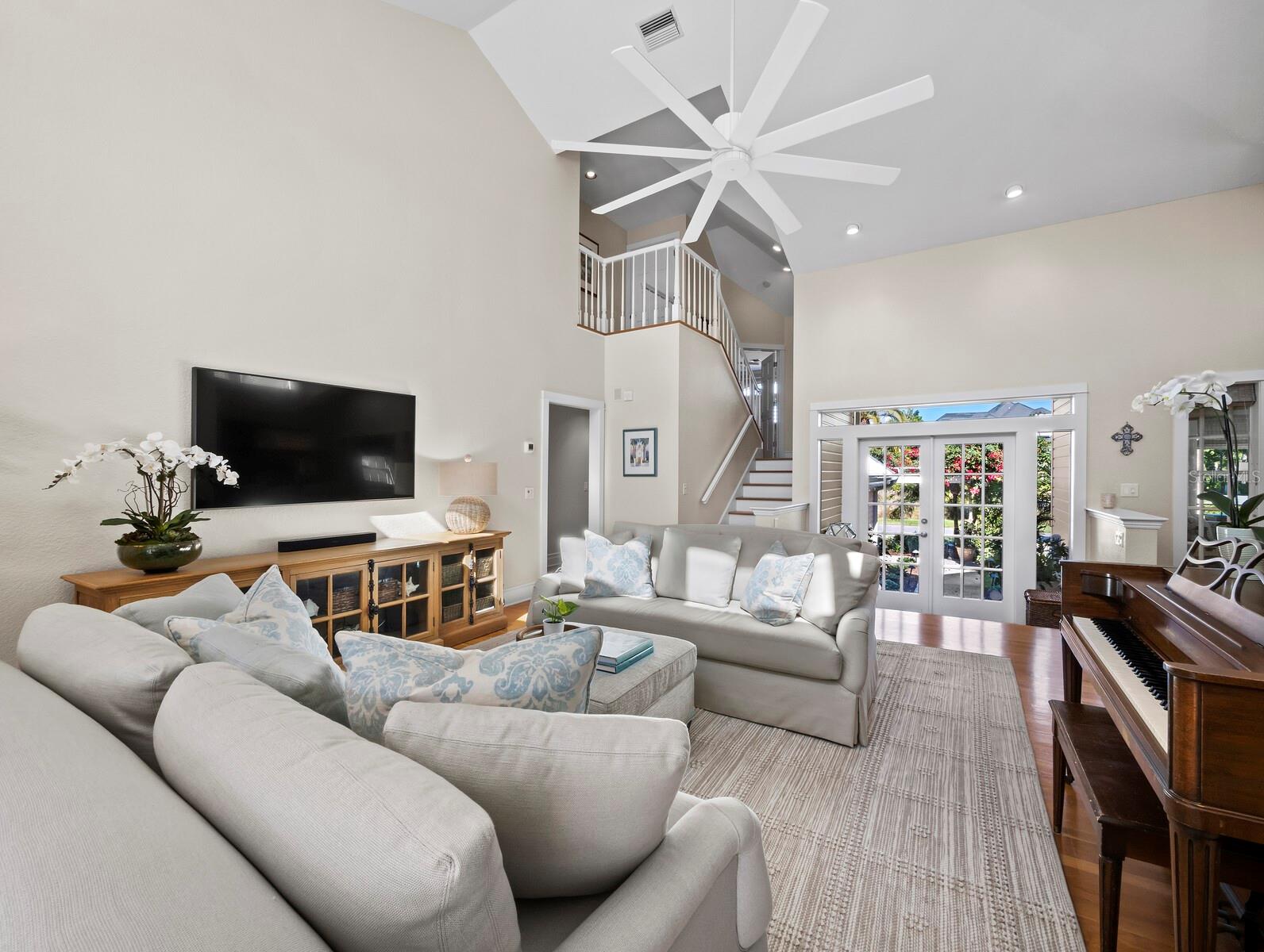 D6145839 Property Photo