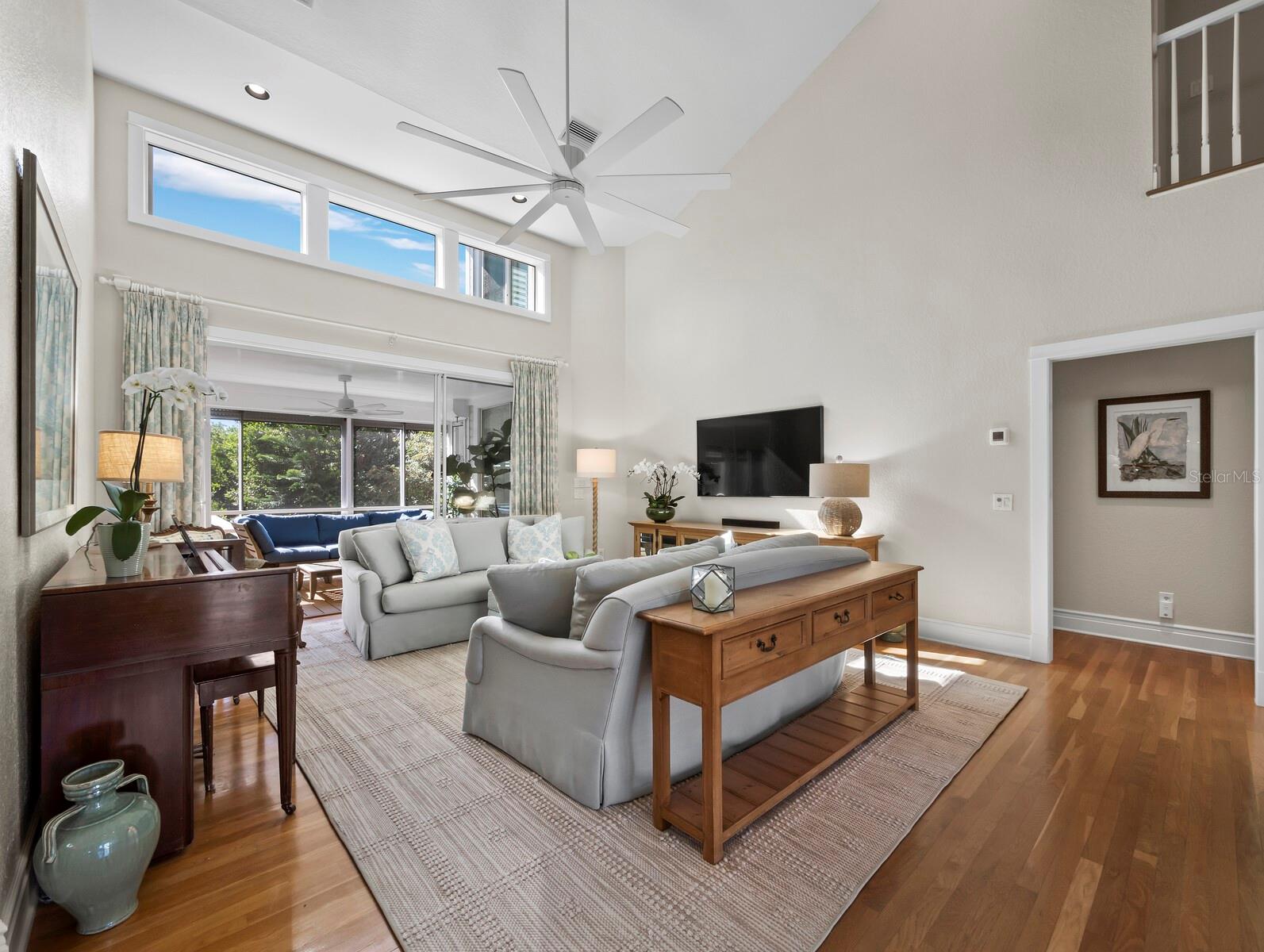 D6145839 Property Photo