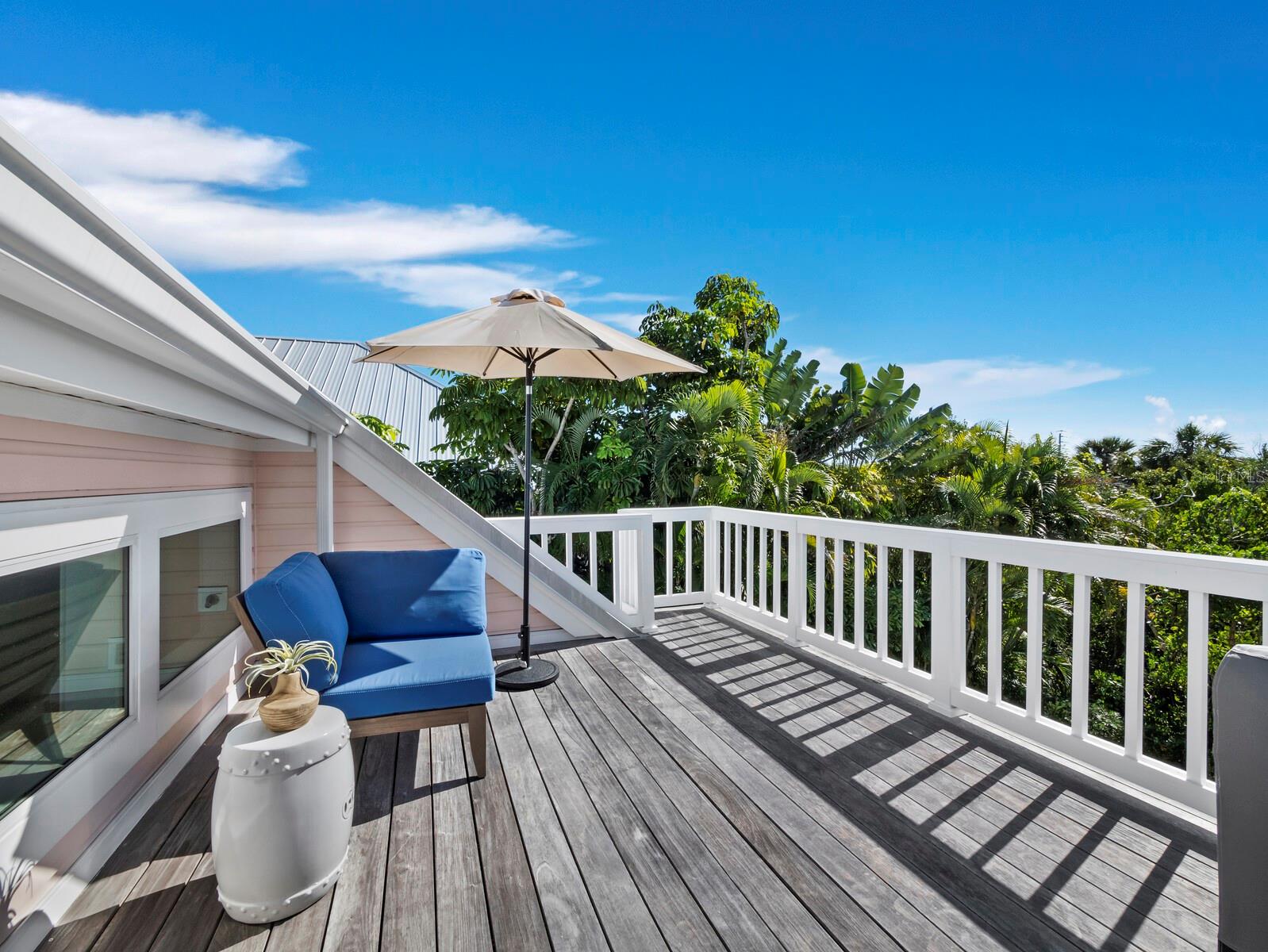 D6145839 Property Photo