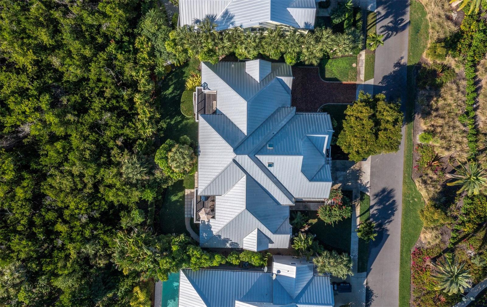 D6145839 Property Photo