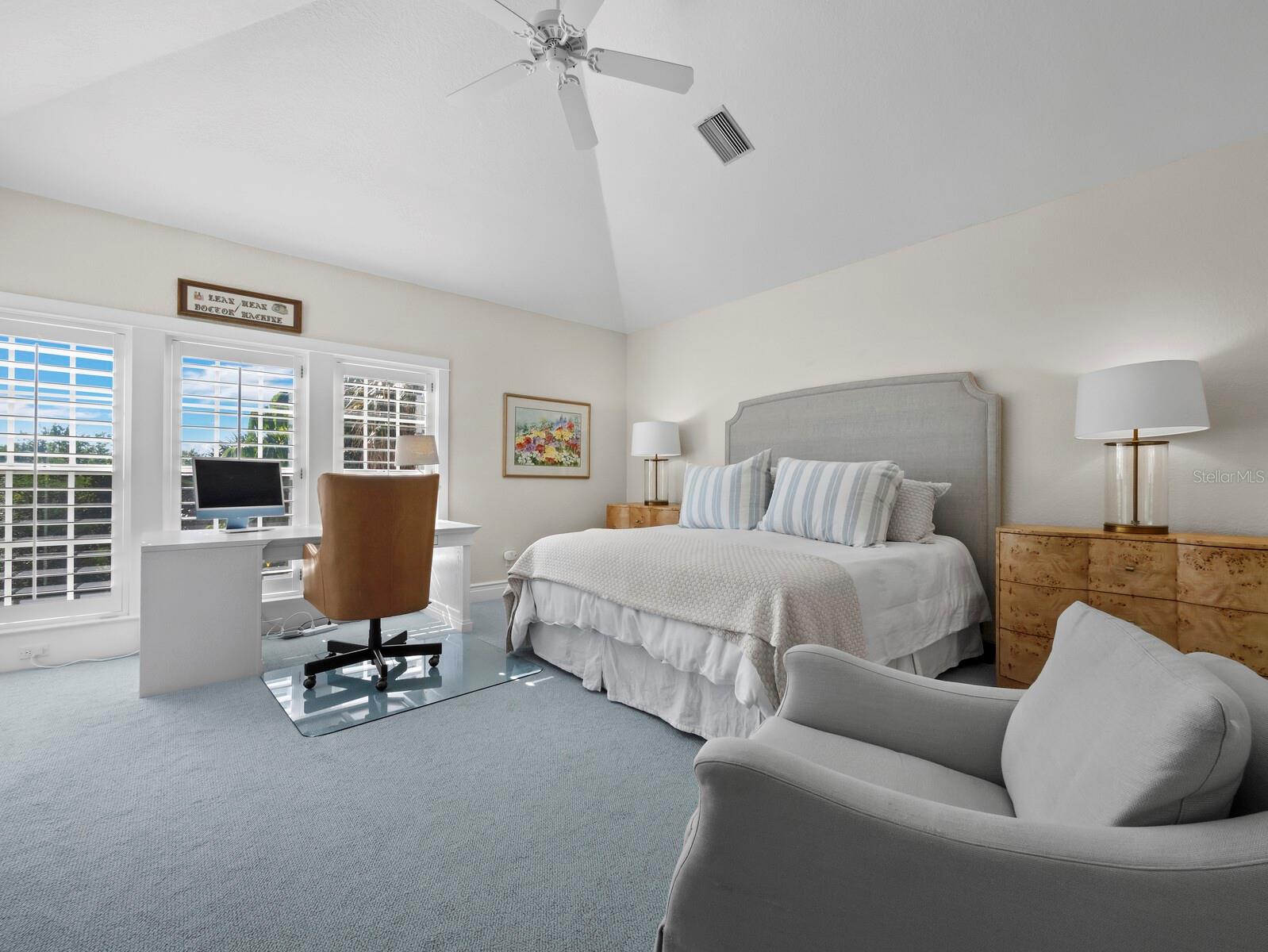 D6145839 Property Photo