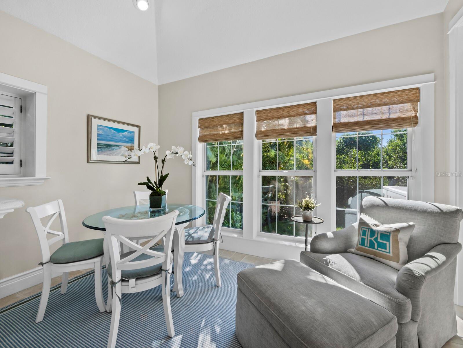 D6145839 Property Photo