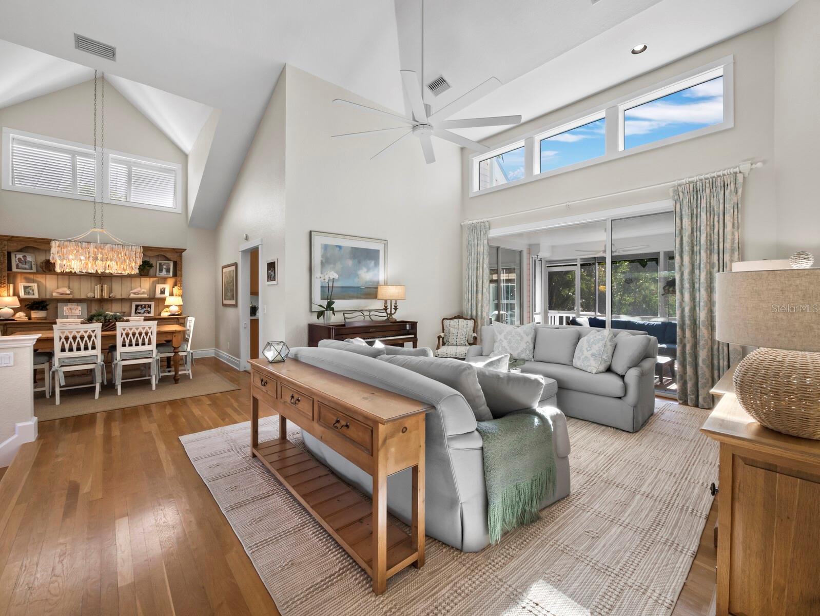 D6145839 Property Photo