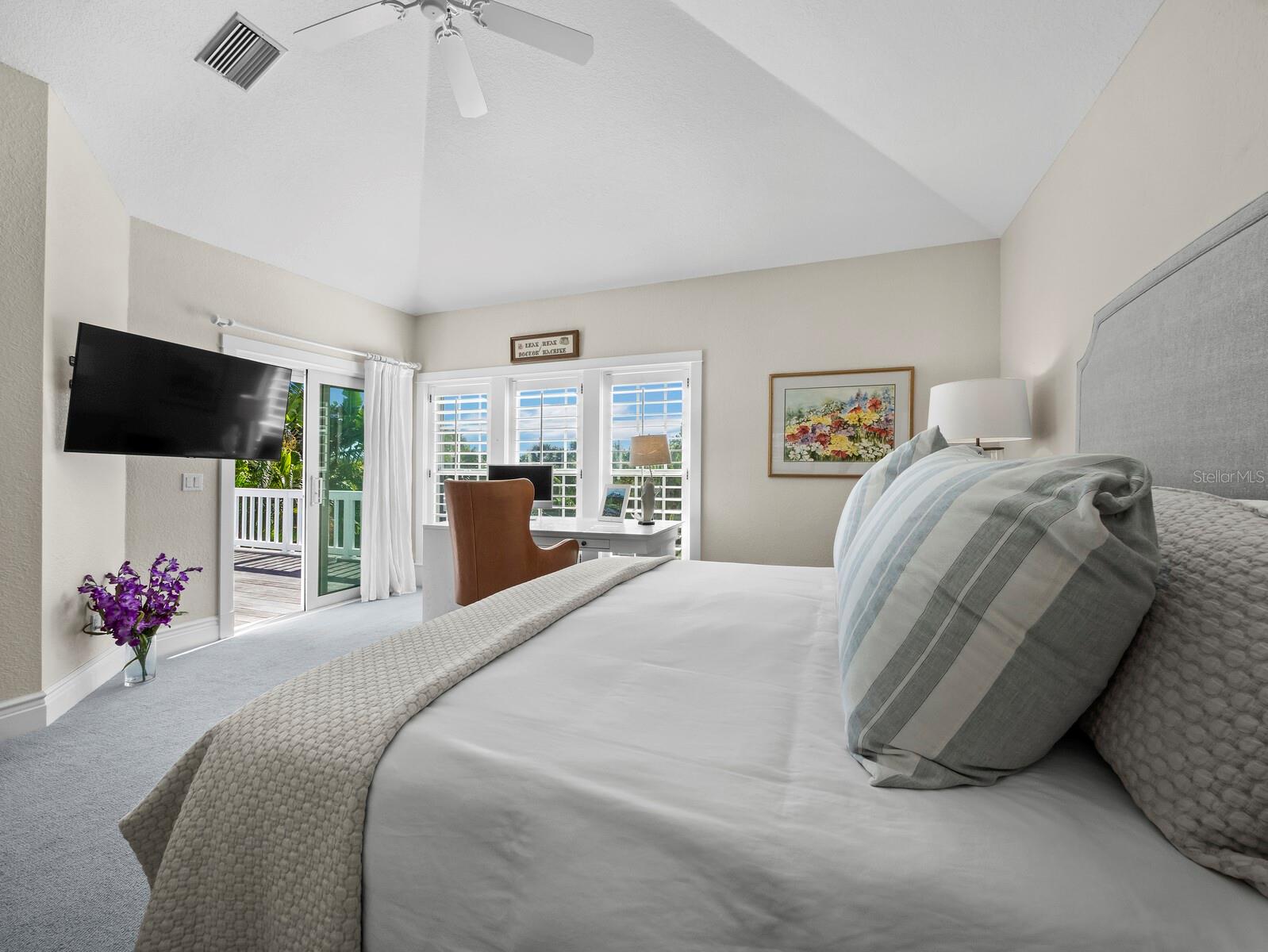 D6145839 Property Photo