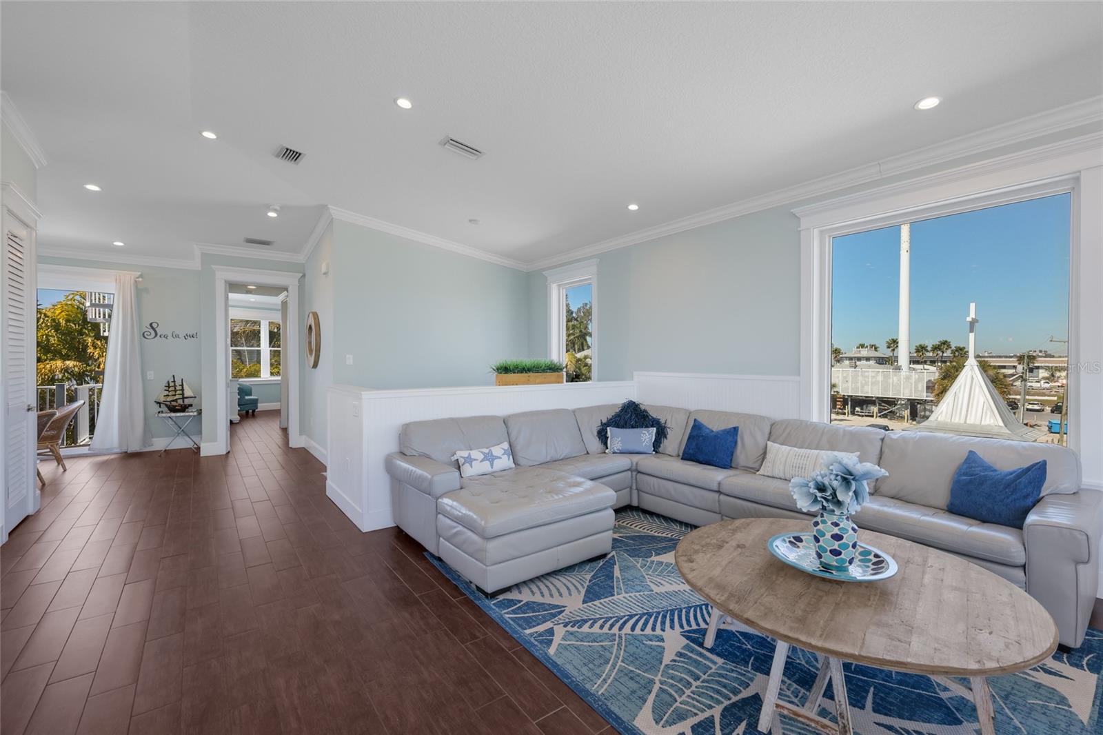 206 CHURCH AVE, BRADENTON BEACH, FL, 34217