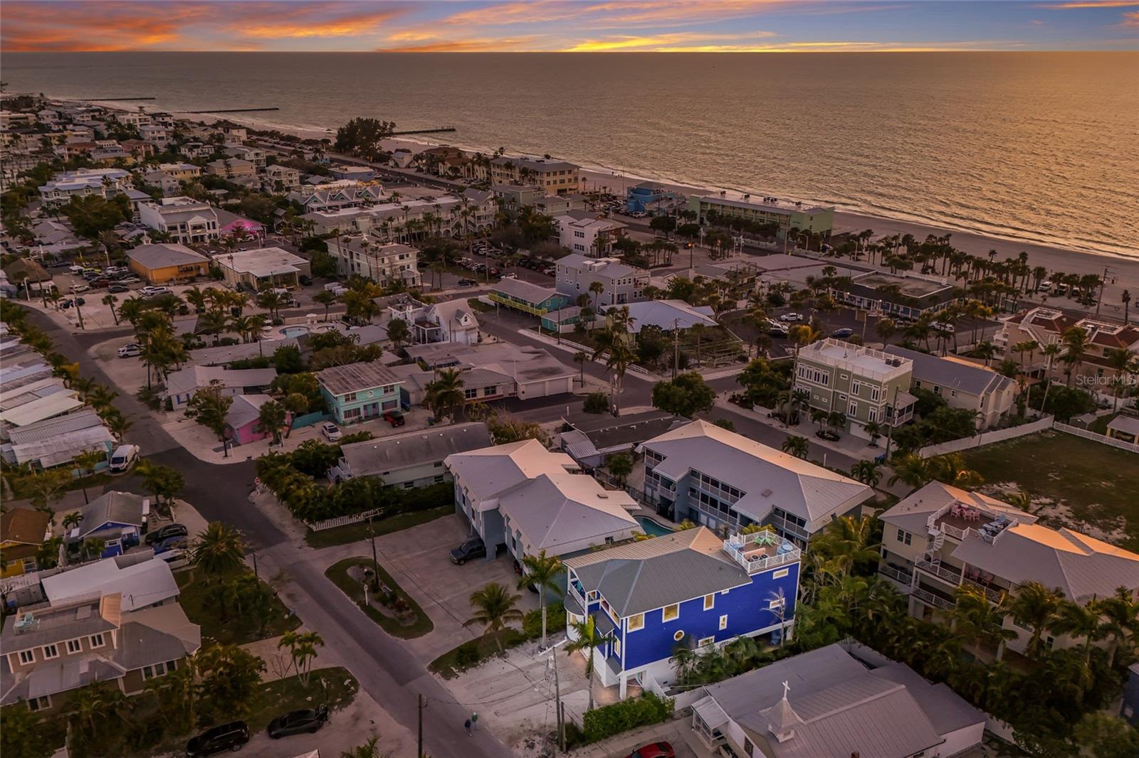 206 CHURCH AVE, BRADENTON BEACH, FL, 34217