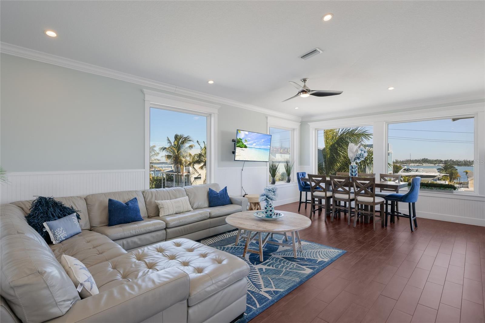 206 CHURCH AVE, BRADENTON BEACH, FL, 34217