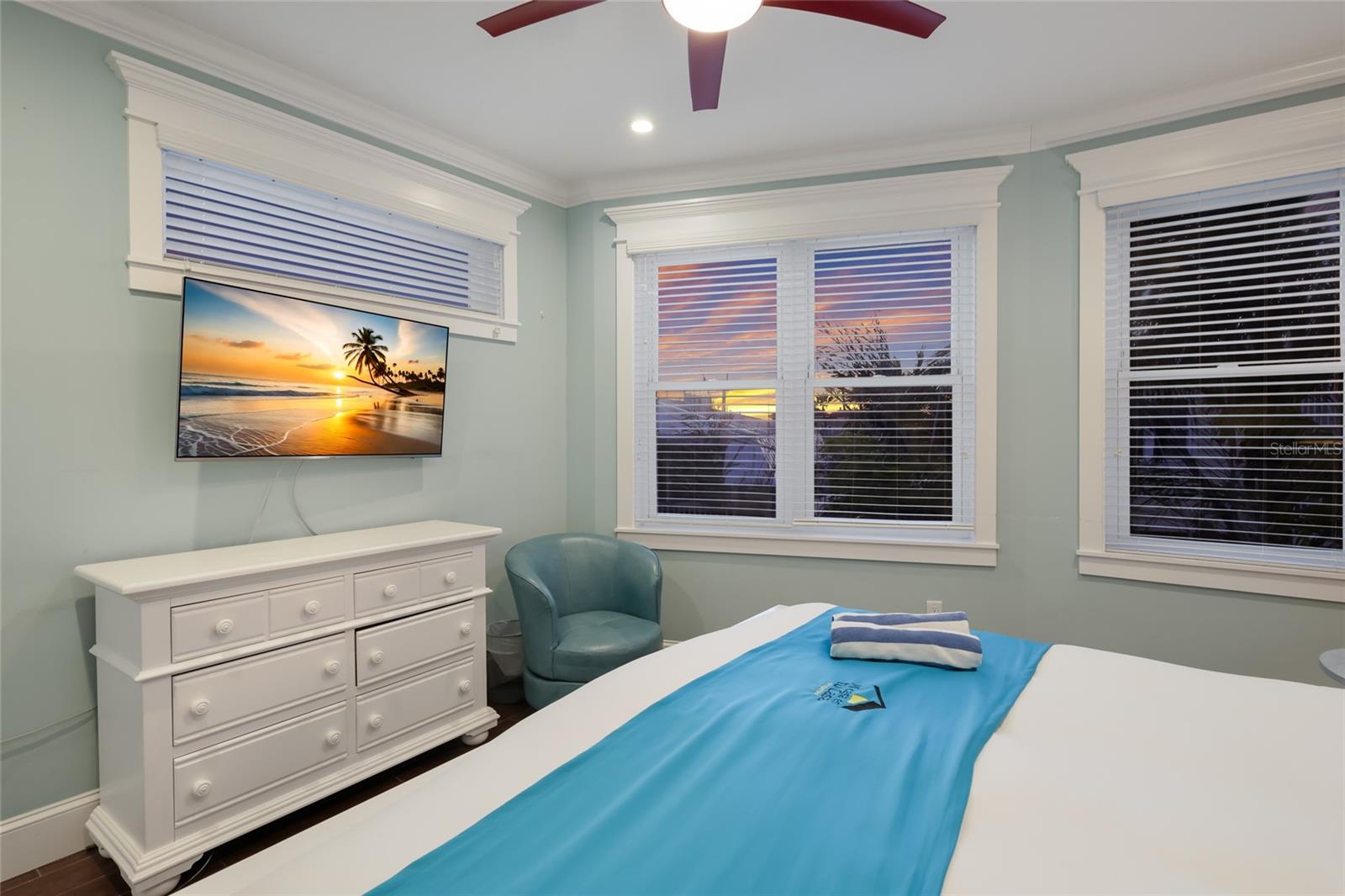 206 CHURCH AVE, BRADENTON BEACH, FL, 34217