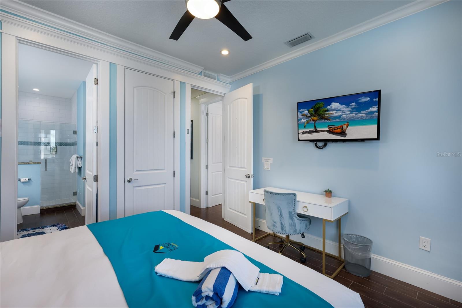 206 CHURCH AVE, BRADENTON BEACH, FL, 34217