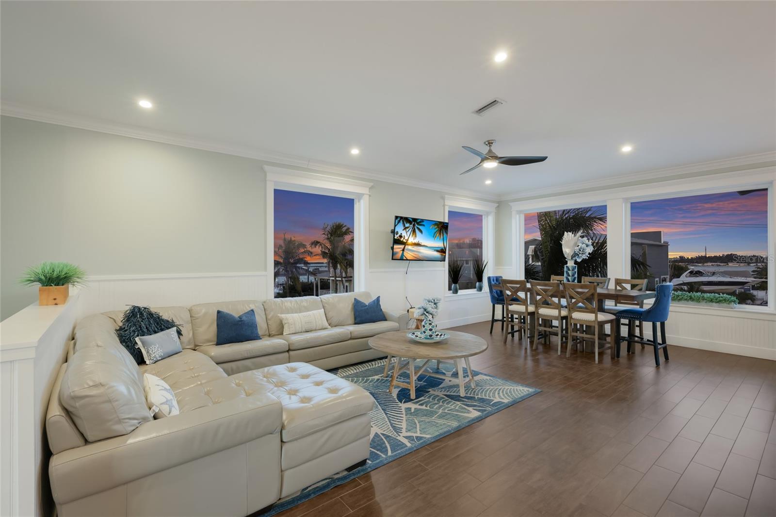 206 CHURCH AVE, BRADENTON BEACH, FL, 34217